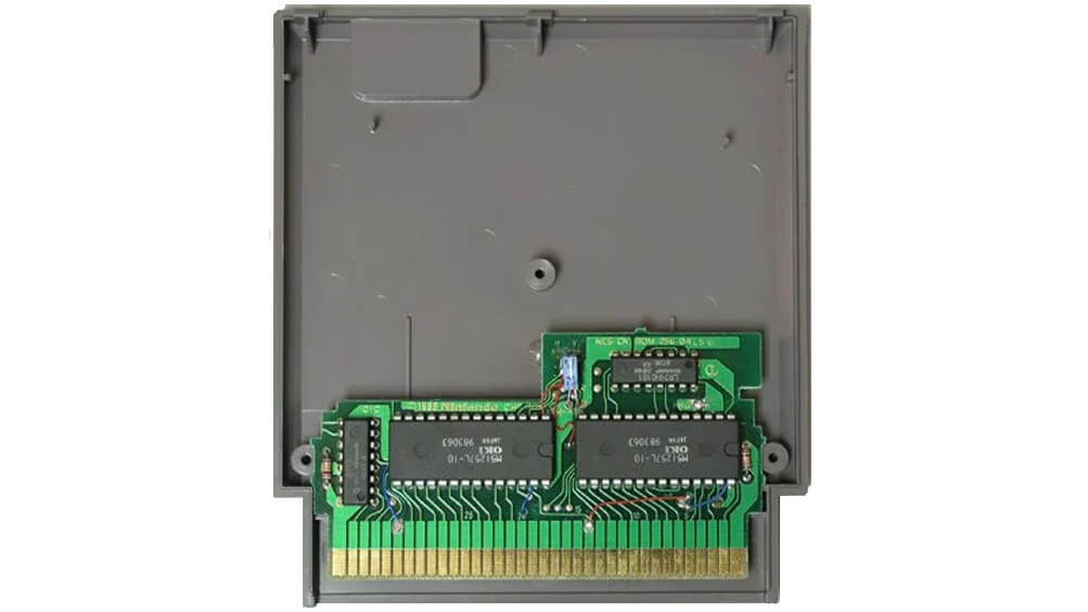 nes-cartridge-inside